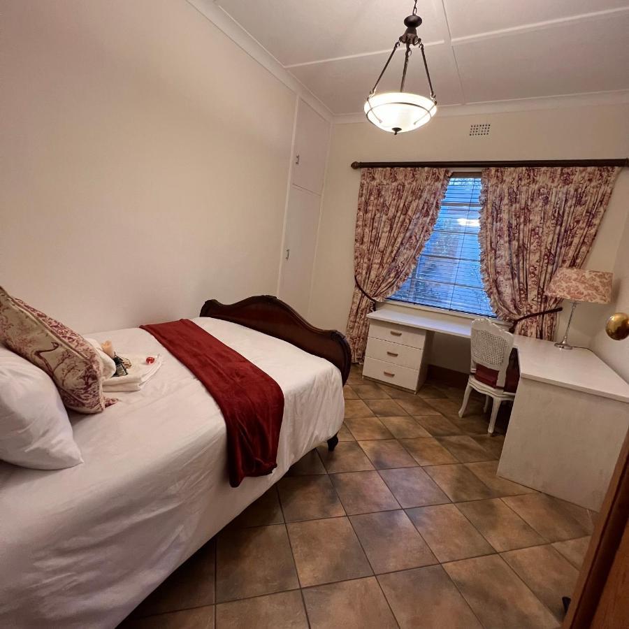Апартаменти Peaceful@Swansea In Rosebank-Parkwood Йоганнесбурґ Екстер'єр фото